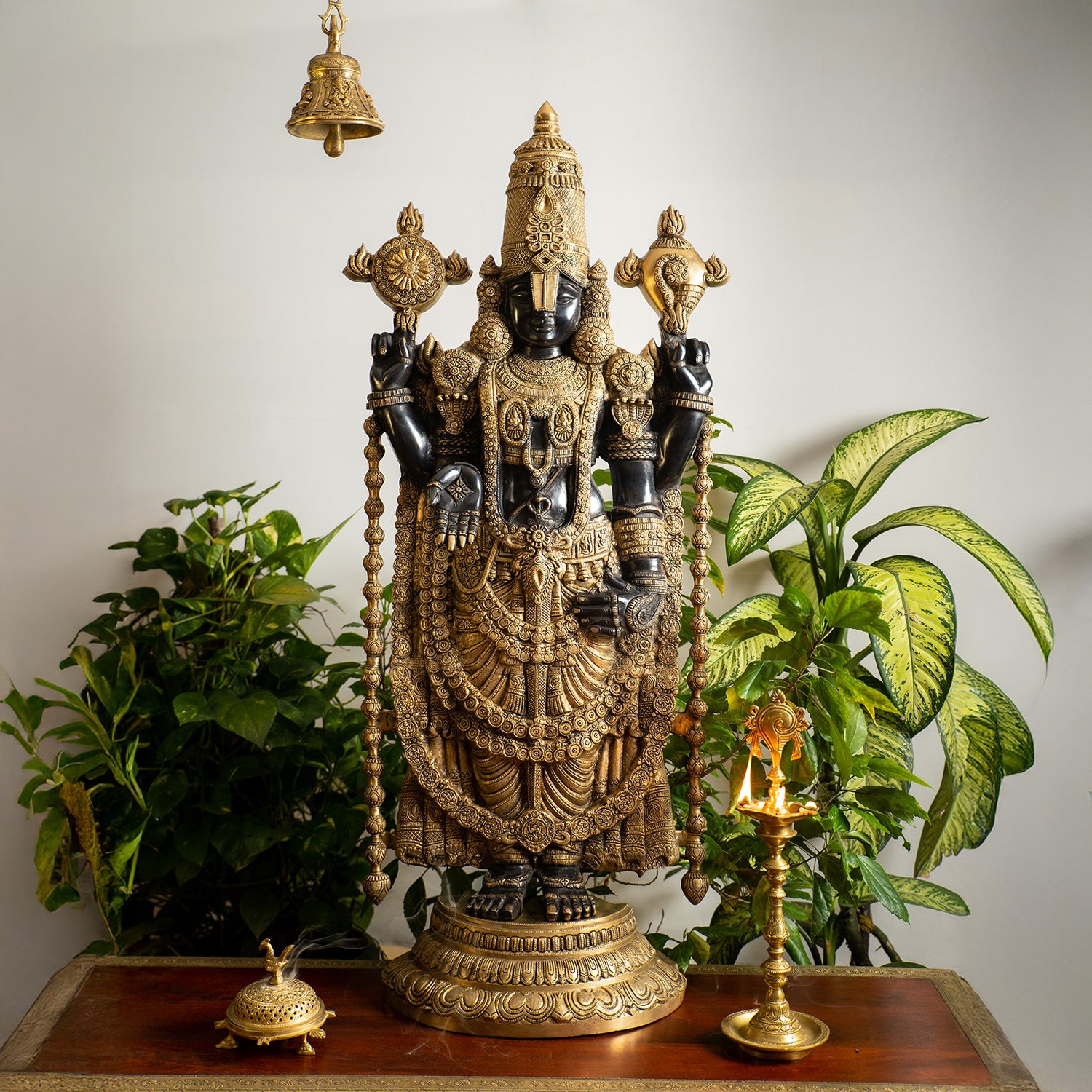Brass Balaji with Black & Gold Finish 47 in_1 | Indian product Online Shopping Store